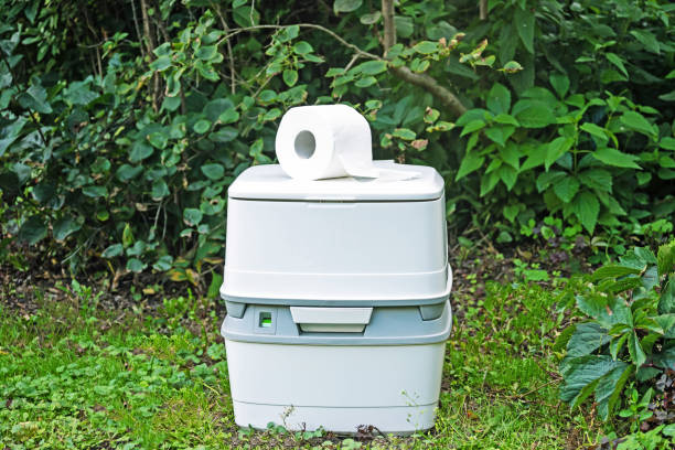 Best Portable restroom trailer rental  in Unt Vernon, MO